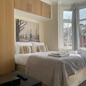 https://amazing-studio-room-in-walthamstoww.cambridgehotelsuk.com